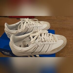 Adidas Samba Disney Mickey us women 8